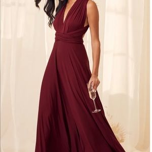 Lulu’s Tricks of the Trade Burgundy Maxi dress